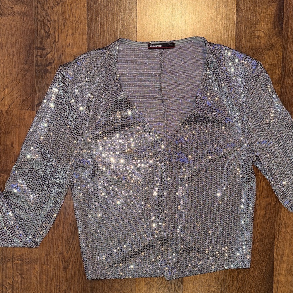 Love Culture Sparkling Silver Sequin Cropped Jacket / Cardigan (small, see ad) - Picture 2 of 14